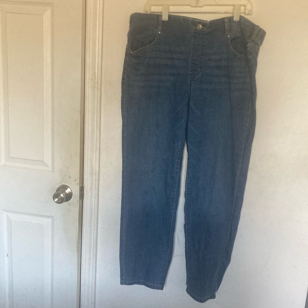 Time and tru size 16/18 women’s jeans